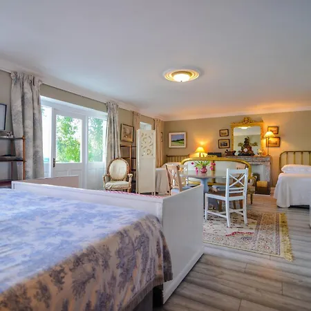 The Quay House, Holiday home Clifden
